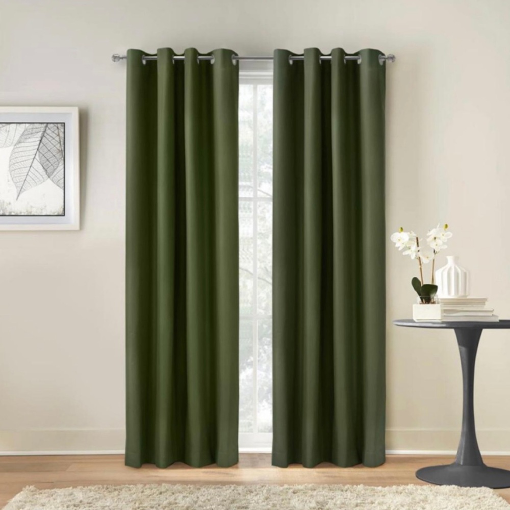 Black out Elegant Green Curtains insulated against heat and cold, 52 X 84 in